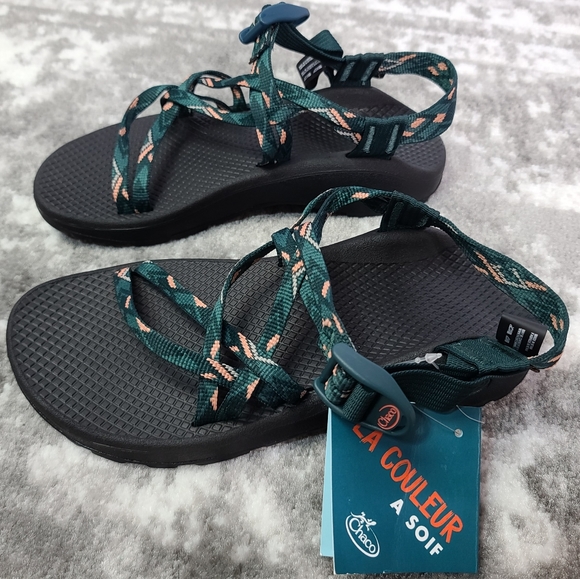 chacos warren pine